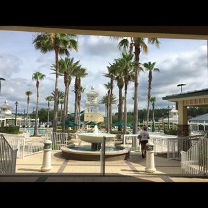 Meet your Posher, Gerald